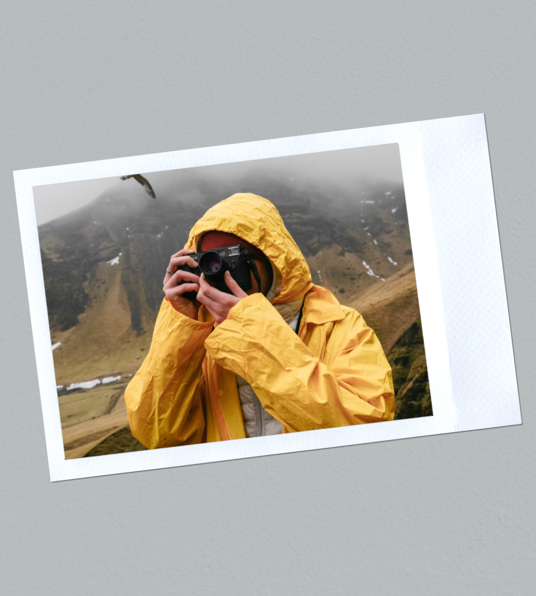 Gray-Travel-Photo-Polaroid-Instagram-Story